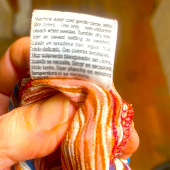 3/$15. A.n.a. petite L sleeveless top - Picture 7 of 7